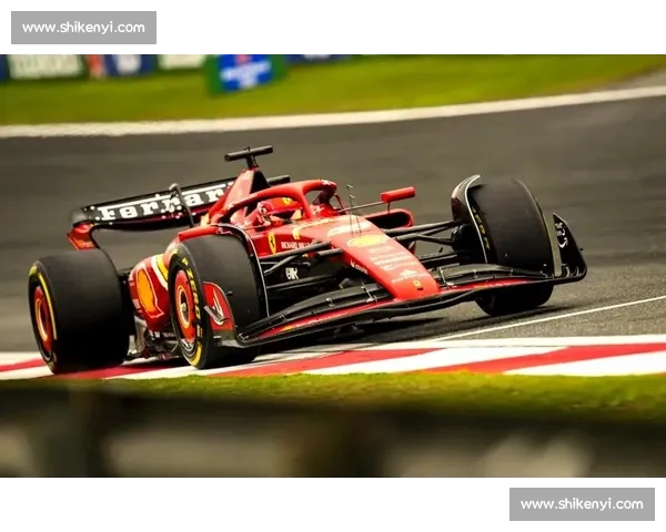 F1赛季风云再起速度与激情交织的赛道较量揭秘