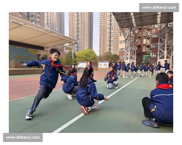 基于学校体育课程改革视角的学生身体素质与心理健康发展研究 基于学校体育课程改革视角的学生身体素质与心理健康发展研究